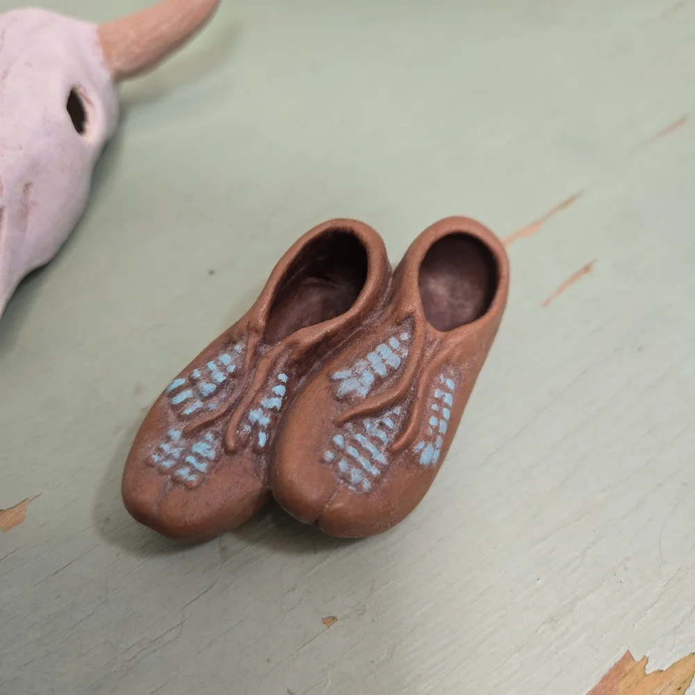 Ceramic Southwestern Miniatures DecorHat, Moccasins, Canoe, Drum, Wagon, Skull